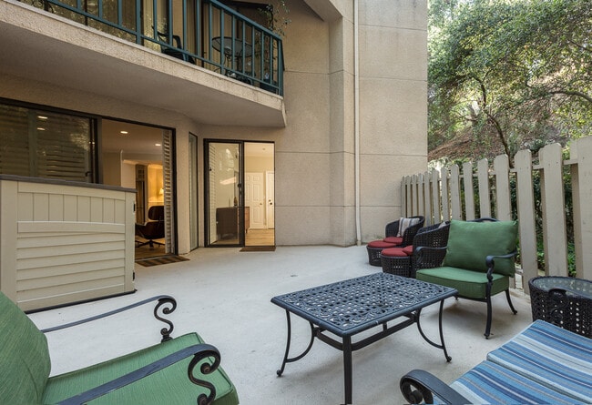 Building Photo - 4201 Via Marisol Via