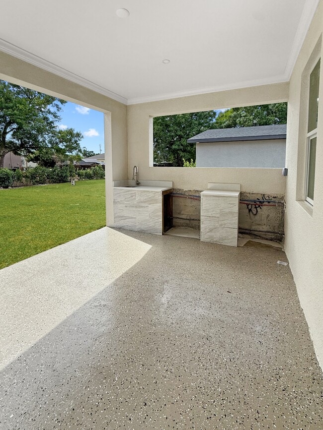 Building Photo - 3816 Ballard Rd