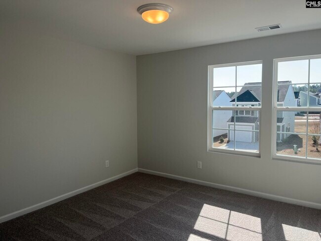 Building Photo - 925 S Desert Orch Ln
