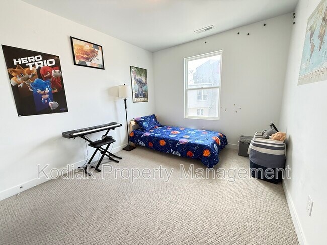 Building Photo - 5311 Canary Grass Wy