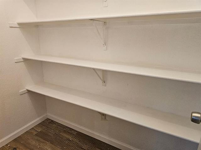 Building Photo - 2705 Cedar Crest Dr