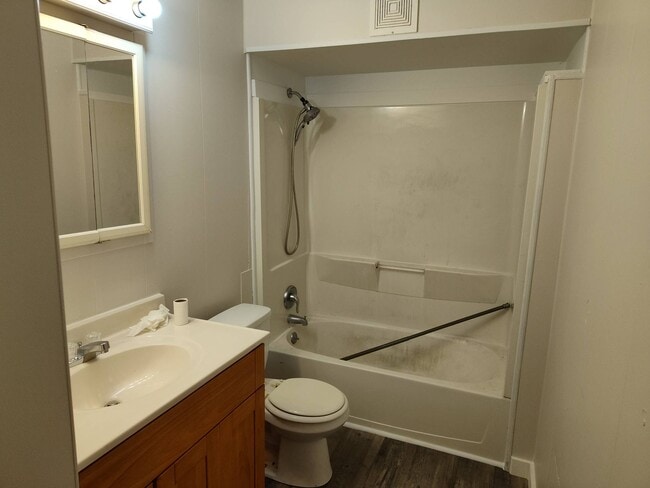 Building Photo - 38 Prospect Ave