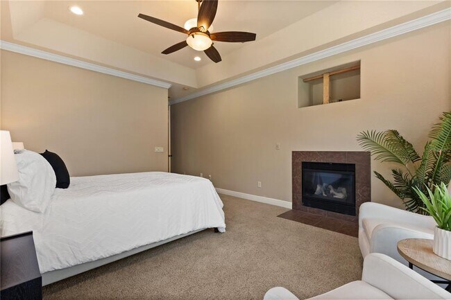 Building Photo - 286 Mileham Dr