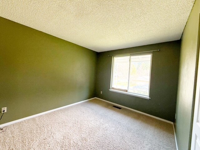 Building Photo - 2744 Grand Fir Pl SE