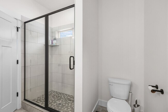 Building Photo - 252 W 800 S