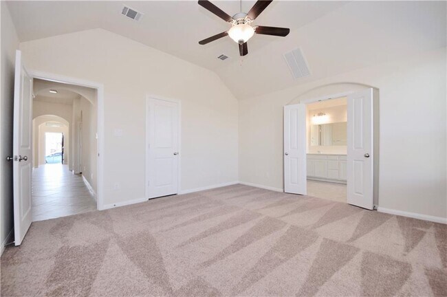 Building Photo - 1250 Chad Dr