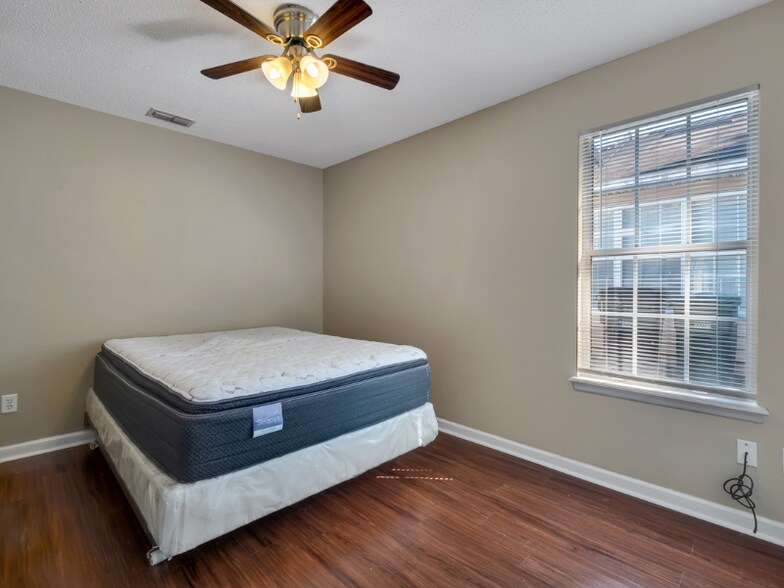 Building Photo - 283 Wilson Green Blvd