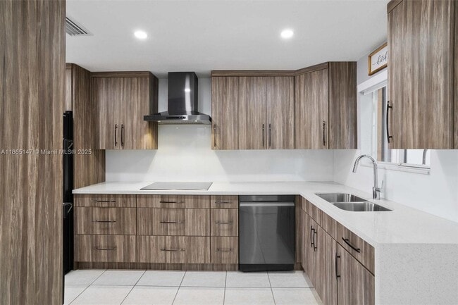 Building Photo - 3378 W 80th St