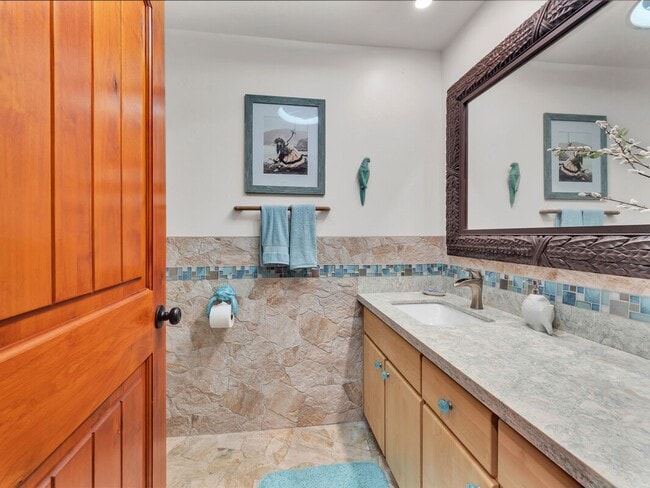 Building Photo - Oceanfront Estate: The Honolii Hale