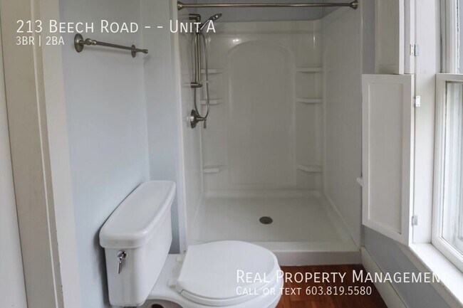 Building Photo - 213 Beech Rd