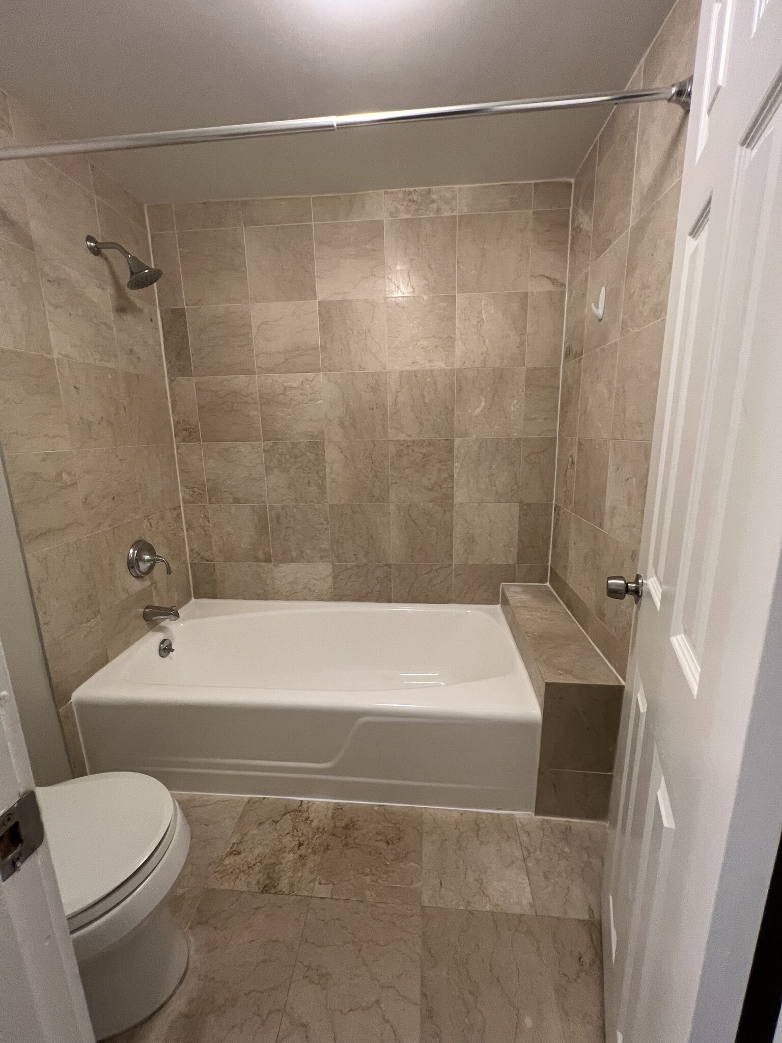 Master Bath - 1200 23rd Street Northwest
