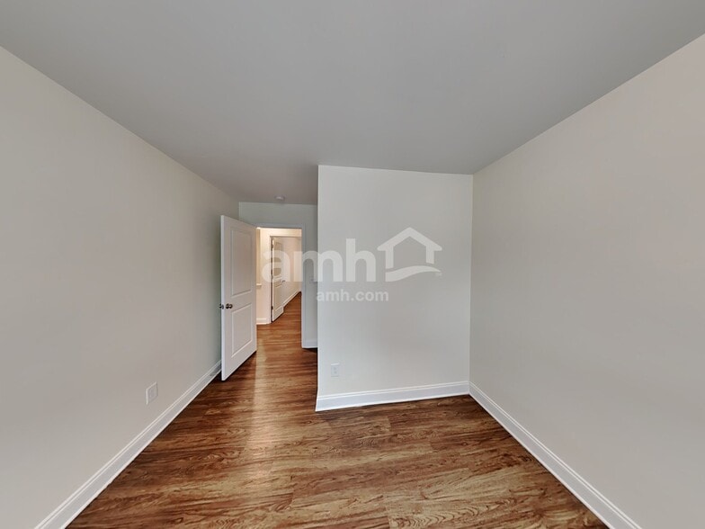Building Photo - 138 Cobblestone Dr
