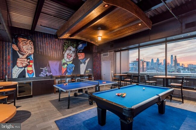 Building Photo - 235 N Christopher Columbus Blvd