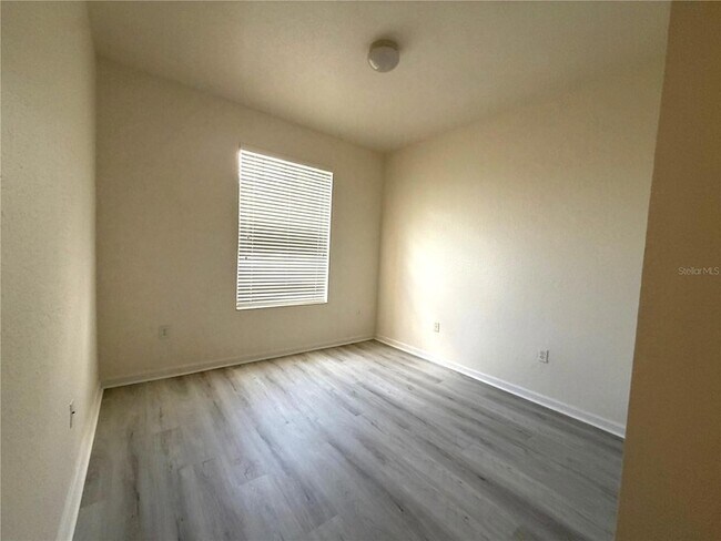 Building Photo - 6335 Contessa Dr