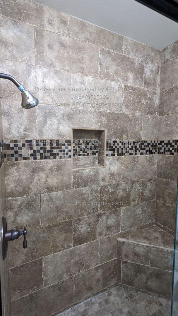 Building Photo - 4800 Daroca Way