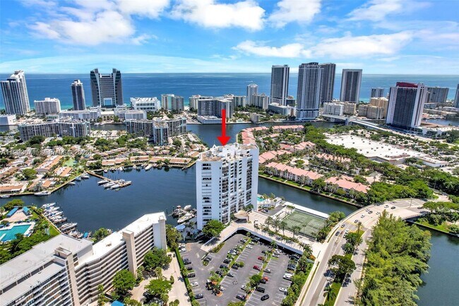 Building Photo - 300 Three Islands Boulevard