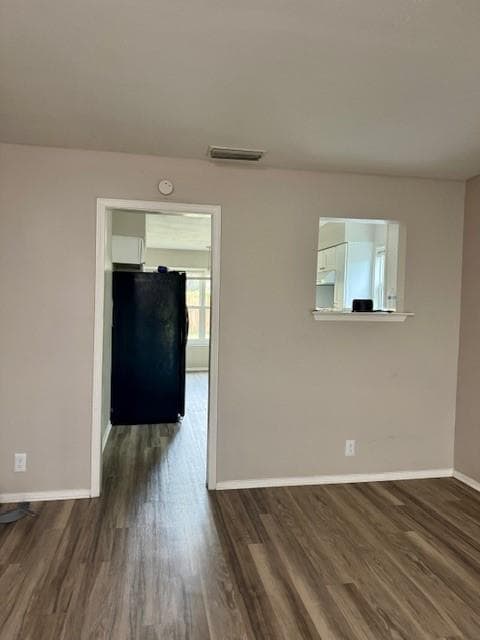 Building Photo - 12400 Tree Line Dr