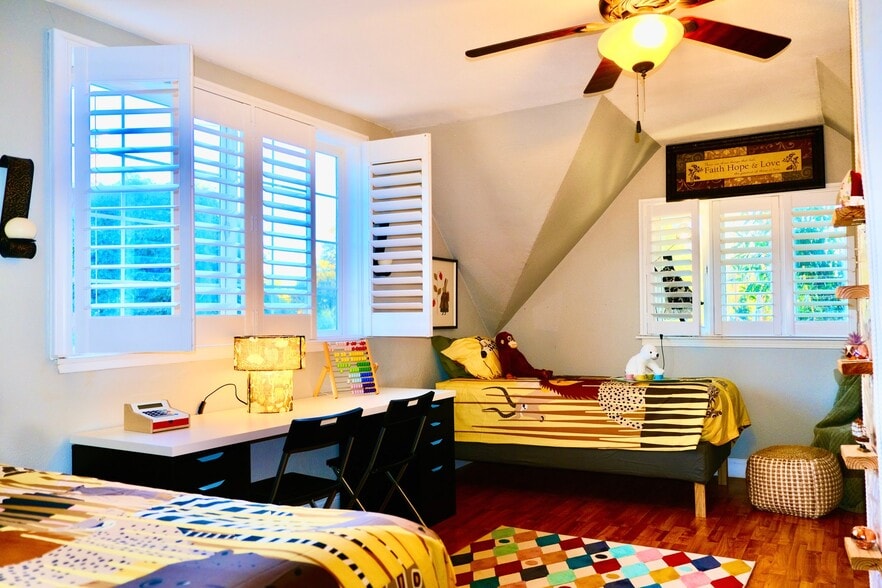 Building Photo - 709 Minnesota Ave