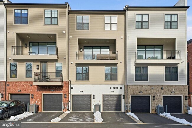 Building Photo - 7488 Backett Wood Ter