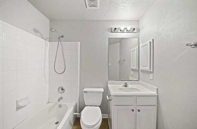 Building Photo - 2906 Windysage Ct