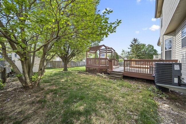 Building Photo - 3268 Stadler Dr