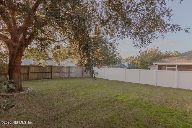 Building Photo - 8038 Welbeck Ln