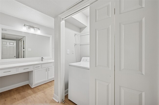 Building Photo - 10990 West Rd