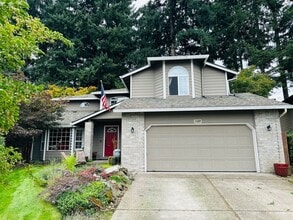 Building Photo - Beautiful Custom Newly Remodeled Home