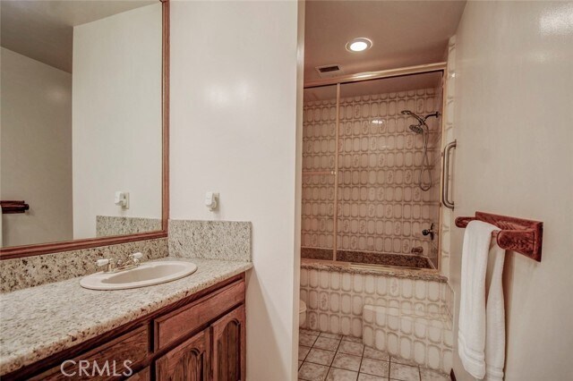 Building Photo - 751 Bolsana Dr