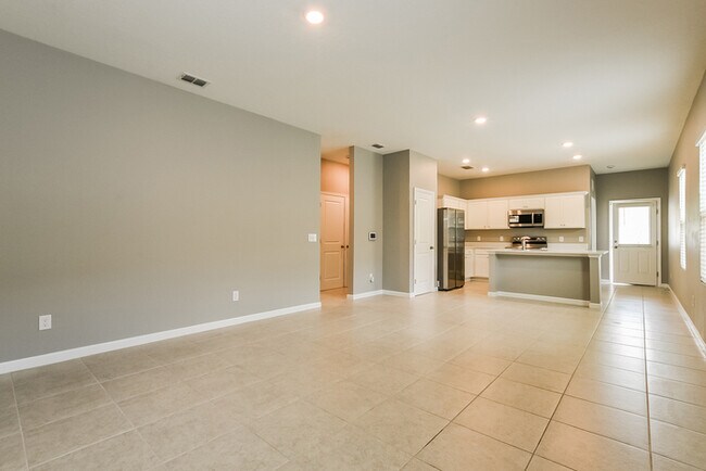 Building Photo - 2632 Island Walk Dr