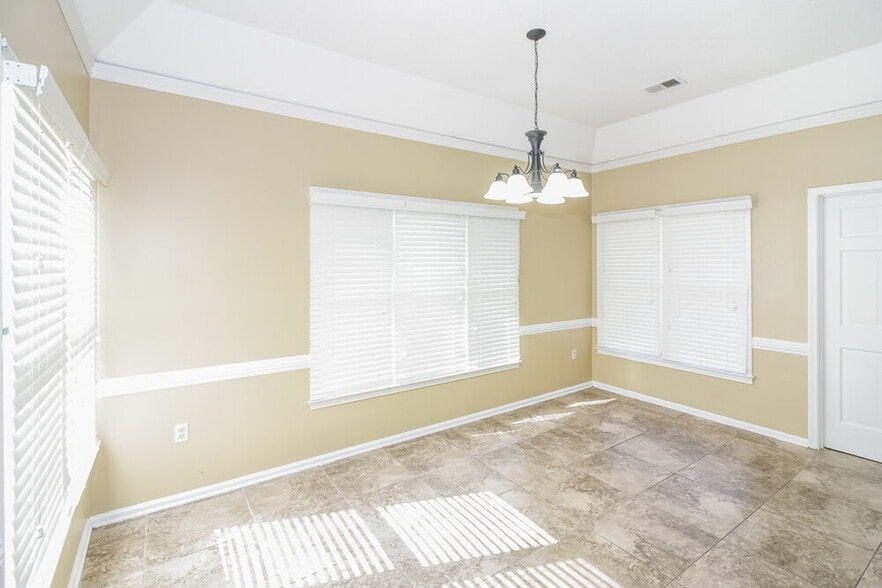 Building Photo - 85 Walnut Ridge Ln