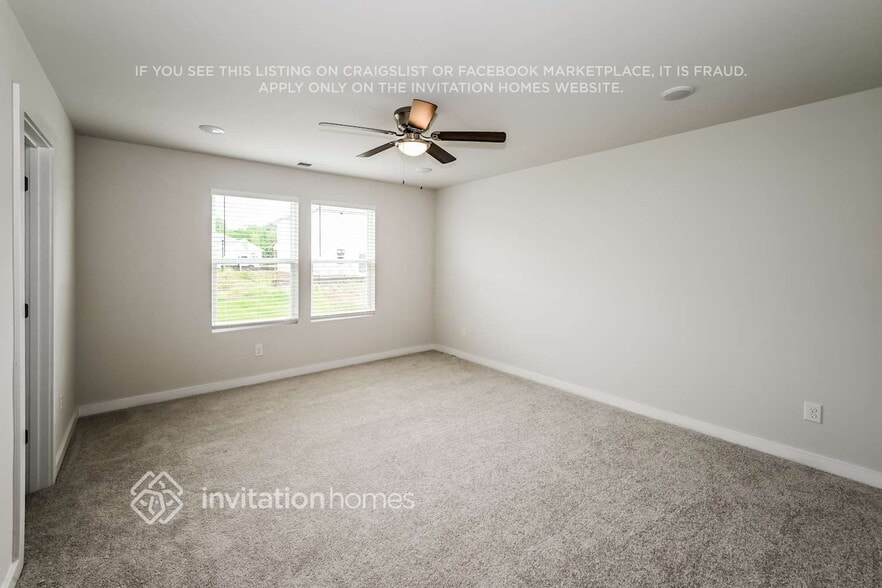 Building Photo - 814 Olde England Dr