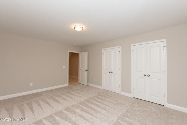 Building Photo - 190 Coastline Cir