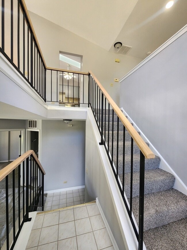 Building Photo - 2753 S Cedar Glen Dr