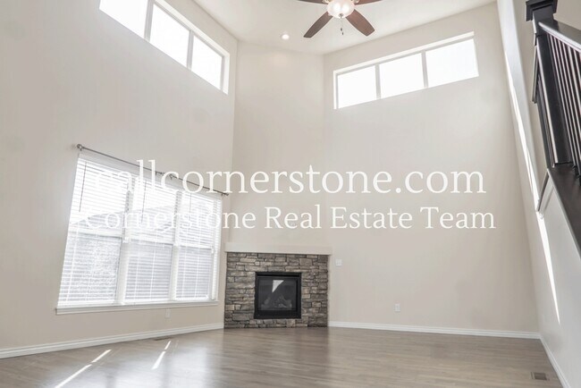 Building Photo - 11081 Echo Canyon Dr