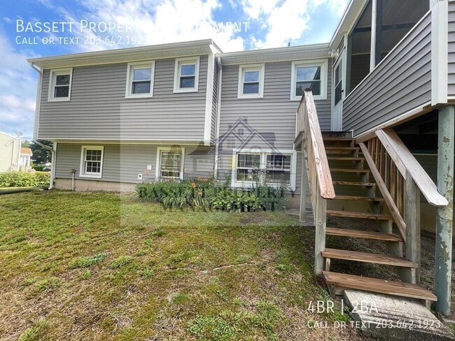 Building Photo - 45 Carriage Dr