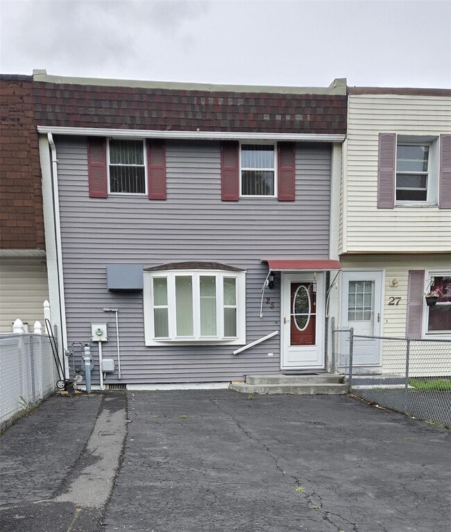 Building Photo - 25 Sheffield Dr