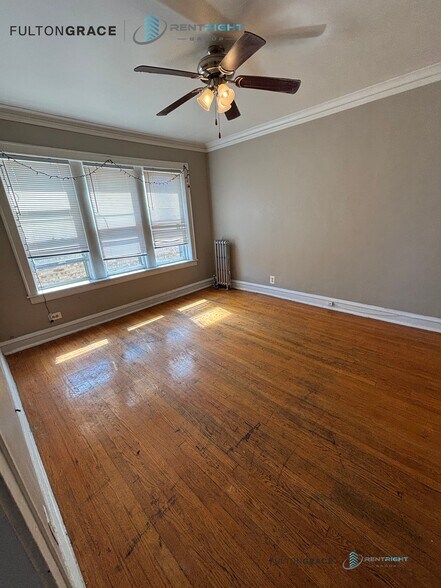 Building Photo - 4645 N Elston Ave