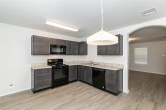 Building Photo - 25393 Claremont Hills Ln