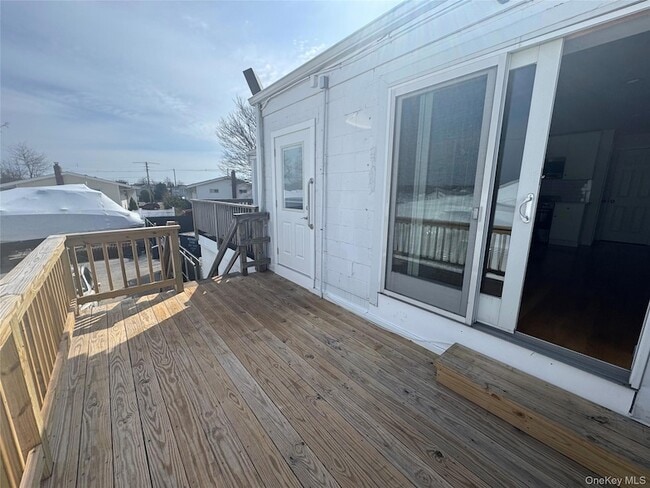 Building Photo - 505 S Main St