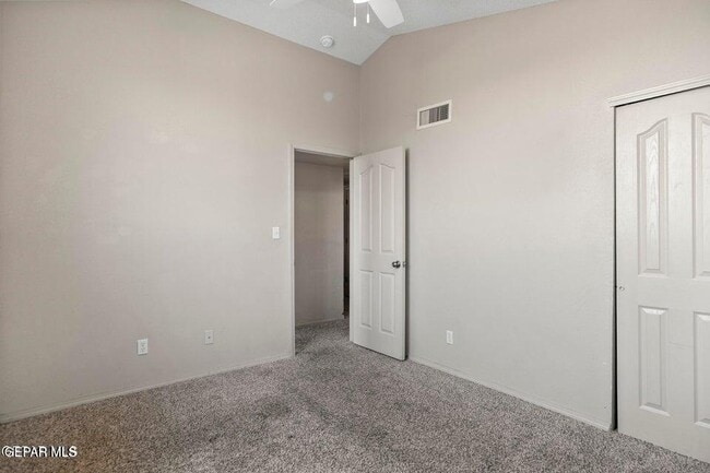 Building Photo - 12391 Paseo Nuevo Dr