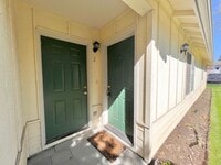 Building Photo - 21-801