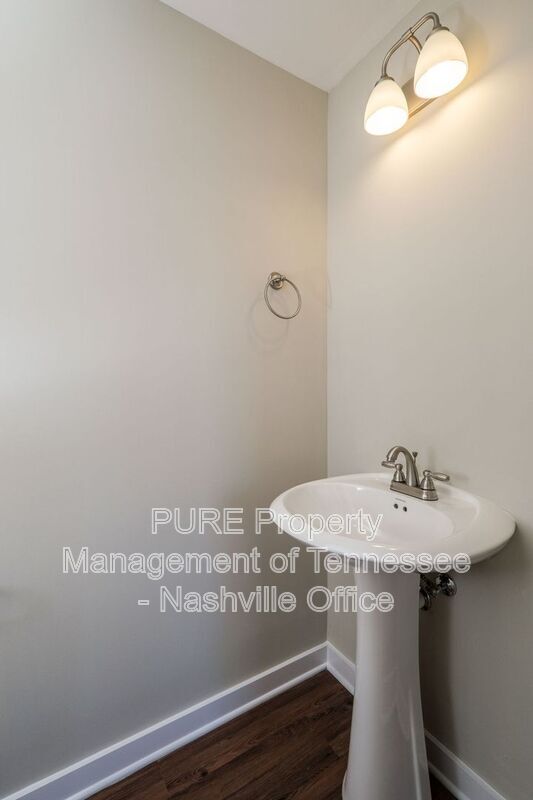 Building Photo - 619 Hadley Vlg Blvd