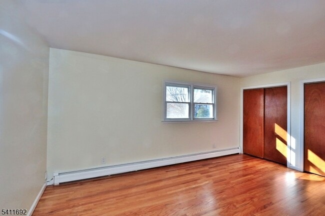 Building Photo - 118 Lexington Ave