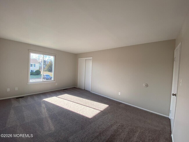 Building Photo - 171 Sawmill Rd