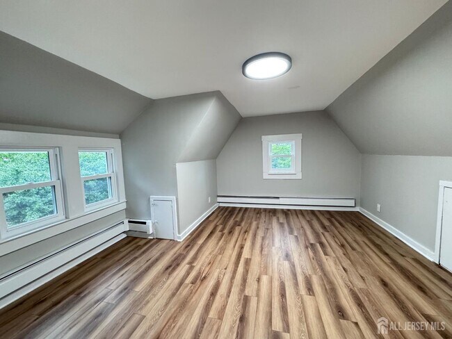 Building Photo - 6 Seaglade Cir