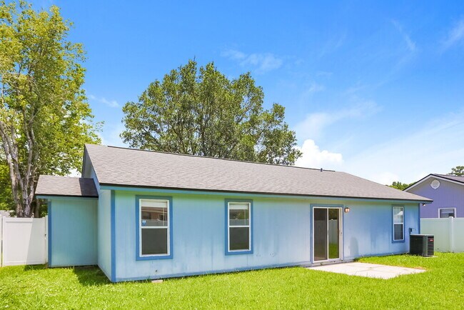 Building Photo - 3225 Merganzer Trail