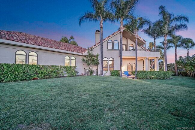 Building Photo - 5305 La Crescenta Rd