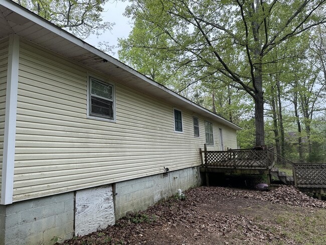 Building Photo - 1109 Co Rd 1970