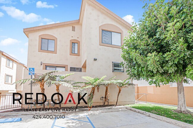 Building Photo - 1250 W Gardena Blvd